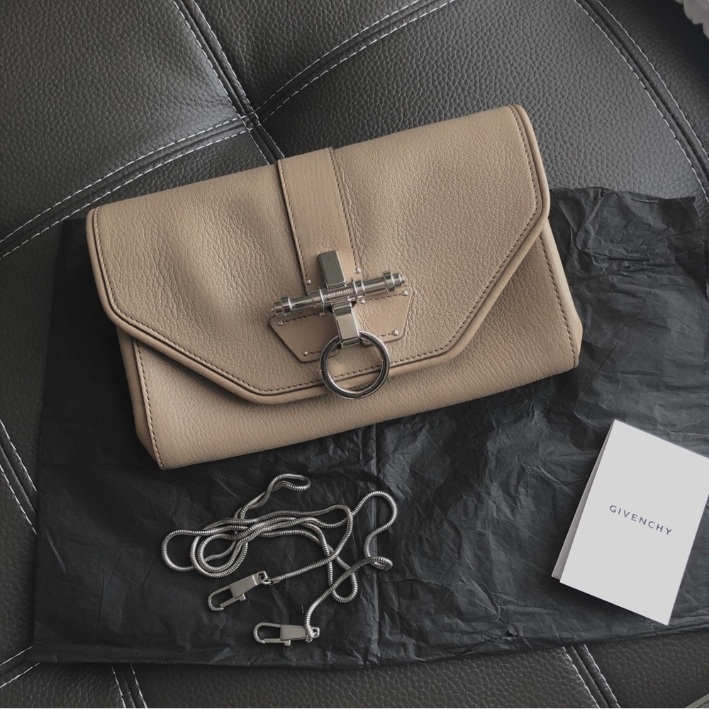 BNWT Givenchy Obsedia Clutch Bag with 100% Goat Leather